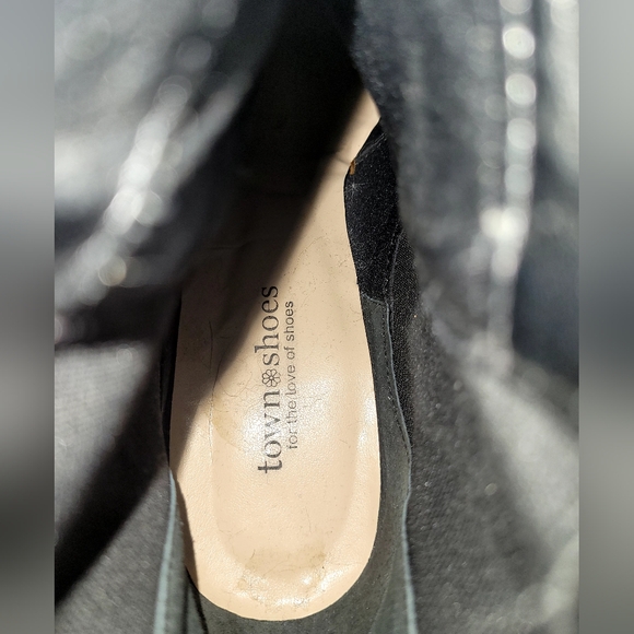 Ladies Leather bootie - Picture 2 of 6